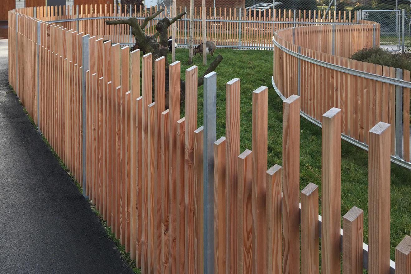 Obsthain und Tiergarten im Alterszentrum