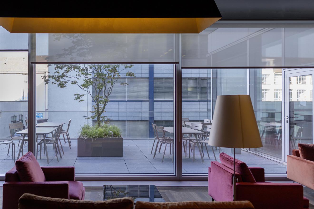 Blühende Terrassen der Kommunikation