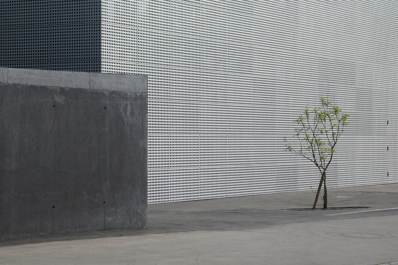 Grüne Visitenkarte in der Gewerbezone